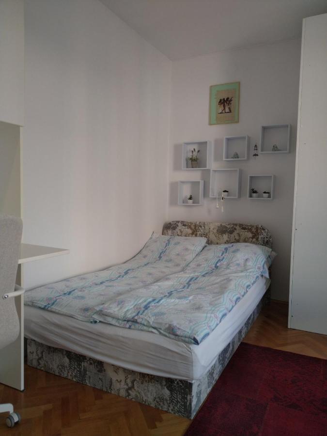 Apartma Ladinka Ізола Екстер'єр фото